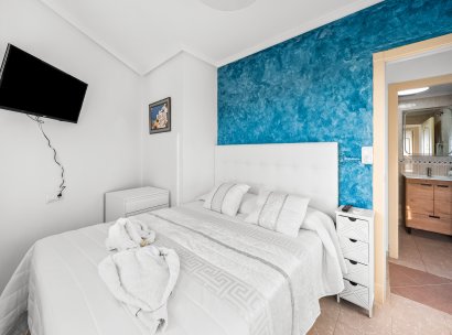 Appartement · Herverkoop - Torrevieja · La Mata · Alicante · Spanje