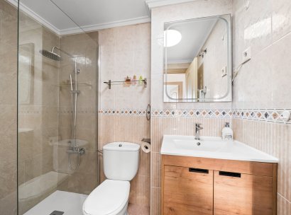 Appartement · Herverkoop - Torrevieja · La Mata · Alicante · Spanje