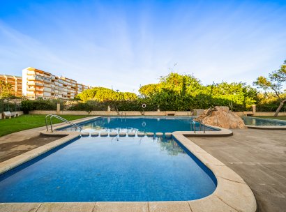 Appartement · Herverkoop - Torrevieja · La Mata · Alicante · Spanje