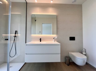 Appartement · Herverkoop - Las Colinas Golf Resort · Alicante · Spanje