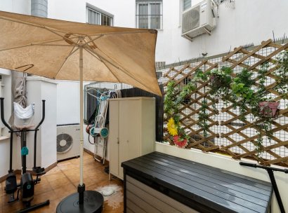Appartement · Herverkoop - Alicante · Center · Spanje