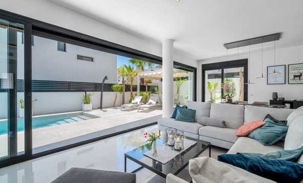 Herverkoop - 3. Halfvrijstaand huis - Guardamar del Segura - Costa Blanca Zuid