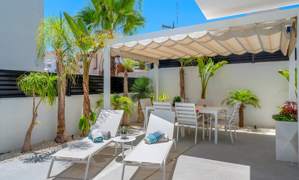 Herverkoop - 3. Halfvrijstaand huis - Guardamar del Segura - Costa Blanca Zuid