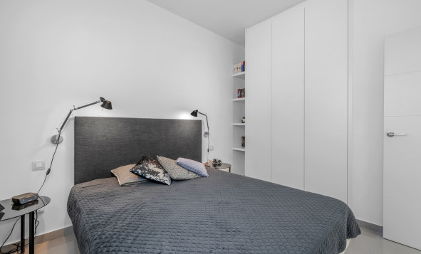 Herverkoop - 3. Halfvrijstaand huis - Guardamar del Segura - Costa Blanca Zuid