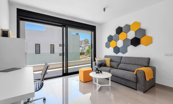 Herverkoop - 3. Halfvrijstaand huis - Guardamar del Segura - Costa Blanca Zuid