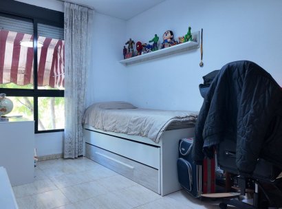 Appartement · Herverkoop - Alicante · Altozano · Spanje