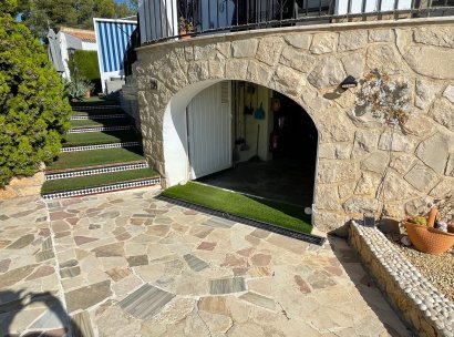 Vrijstaande villa · Herverkoop - Alfas del Pí · Alfas del Pi · Alicante · Spanje