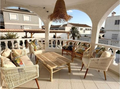 Villa · Herverkoop - Torrevieja · San Luis · Alicante · Spanje