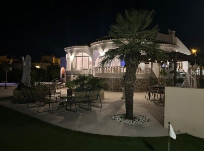 Villa · Herverkoop - Torrevieja · San Luis · Alicante · Spanje
