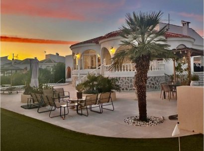 Villa · Herverkoop - Torrevieja · San Luis · Alicante · Spanje