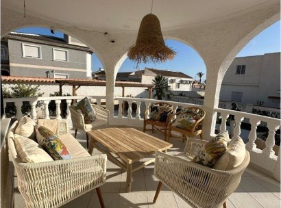 Villa · Herverkoop - Torrevieja · San Luis · Alicante · Spanje