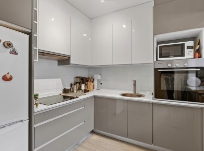 Appartement · Herverkoop - Torrevieja · Playa de los Locos · Alicante · Spanje