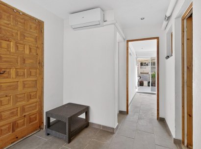 Appartement · Herverkoop - Torrevieja · Playa de los Locos · Alicante · Spanje