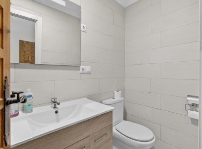 Appartement · Herverkoop - Torrevieja · Playa de los Locos · Alicante · Spanje