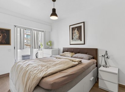 Appartement · Herverkoop - Torrevieja · Playa de los Locos · Alicante · Spanje