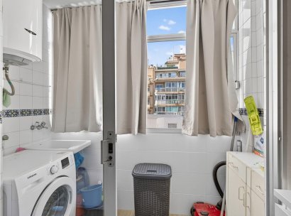 Appartement · Herverkoop - Torrevieja · Playa de los Locos · Alicante · Spanje