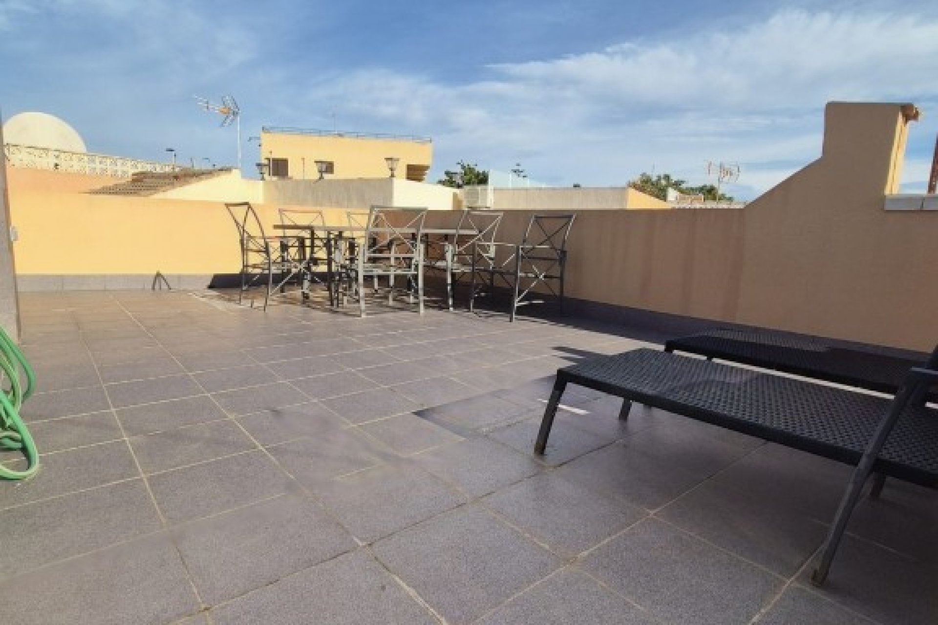 Reventa - Terraced house - La Rosaleda