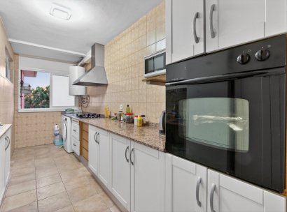 Appartement · Herverkoop - Torrevieja · Centro · Alicante · Spanje