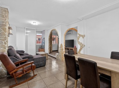 Appartement · Herverkoop - Torrevieja · Centro · Alicante · Spanje