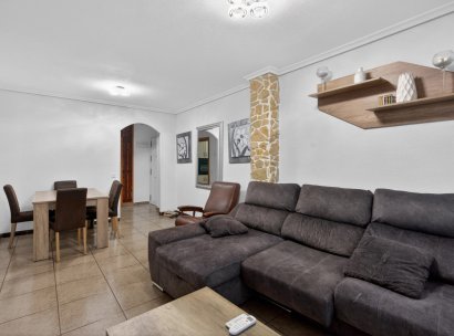 Appartement · Herverkoop - Torrevieja · Centro · Alicante · Spanje