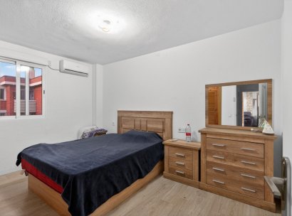 Appartement · Herverkoop - Torrevieja · Centro · Alicante · Spanje