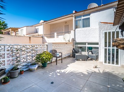 Appartement · Herverkoop - Torrevieja · Los Balcones · Alicante · Spanje