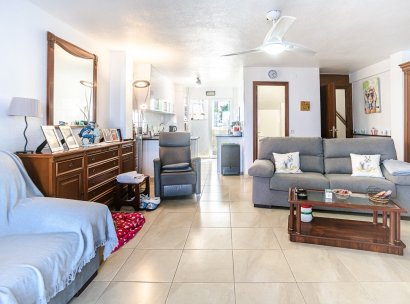 Appartement · Herverkoop - Torrevieja · Los Balcones · Alicante · Spanje