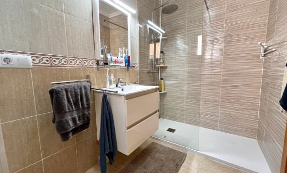 Herverkoop - 2. Town house / tussenwoning - Avileses - Costa Calida