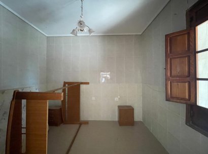 Finca / Country Property · Wiederverkauf - Elche · Alicante · Spanien