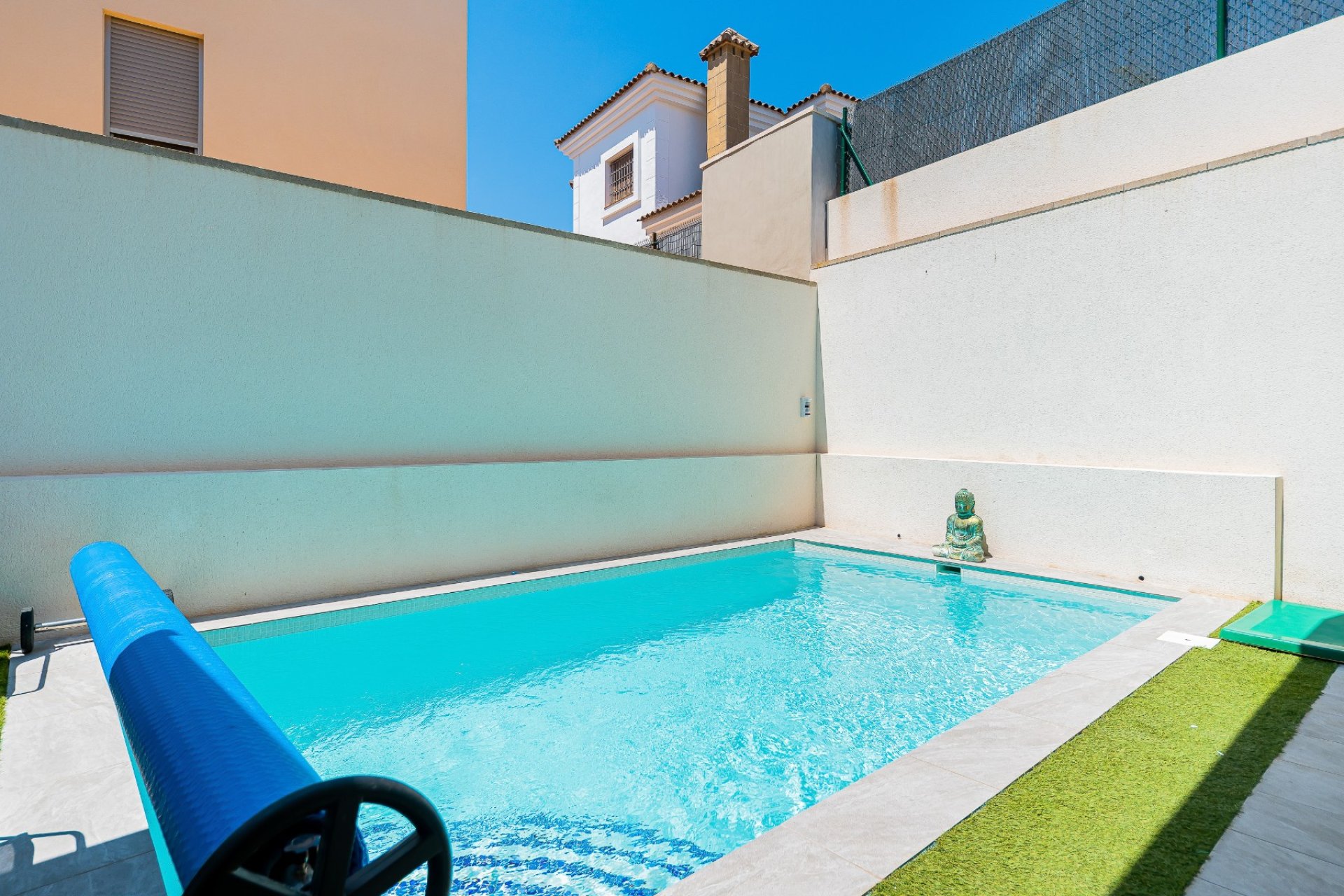 Resale - Villa - Los Montesinos