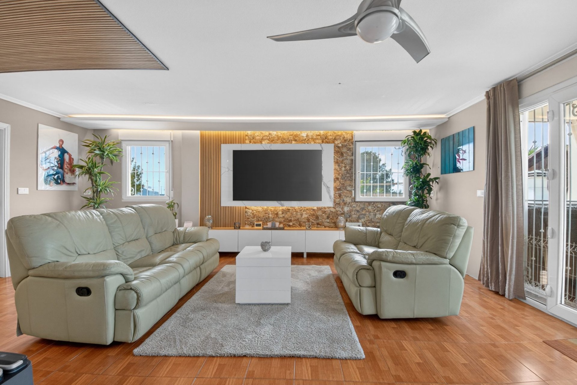 Resale - finca - Crevillente