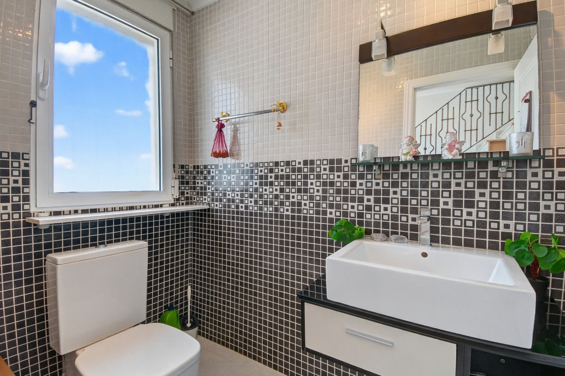 Resale - finca - Crevillente