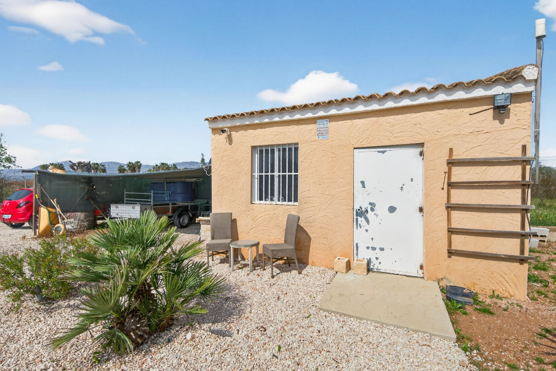 Resale - finca - Crevillente