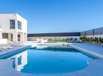 Villa · Herverkoop - Torrevieja · La Veleta · Alicante · Spanje