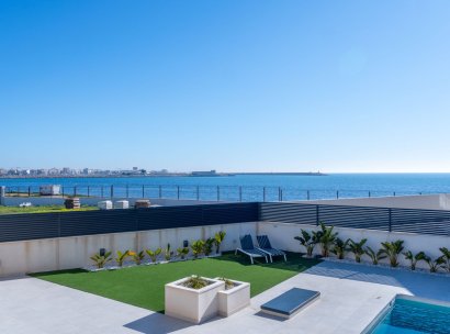 Villa · Herverkoop - Torrevieja · La Veleta · Alicante · Spanje
