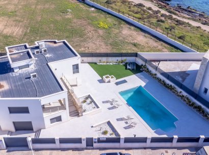 Villa · Herverkoop - Torrevieja · La Veleta · Alicante · Spanje