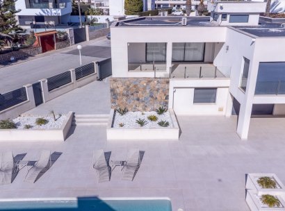 Villa · Herverkoop - Torrevieja · La Veleta · Alicante · Spanje
