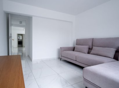 Villa · Herverkoop - Torrevieja · La Veleta · Alicante · Spanje