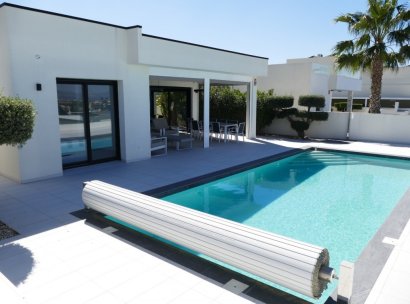 Villa · Herverkoop - Benijofar · Alicante · Spanje