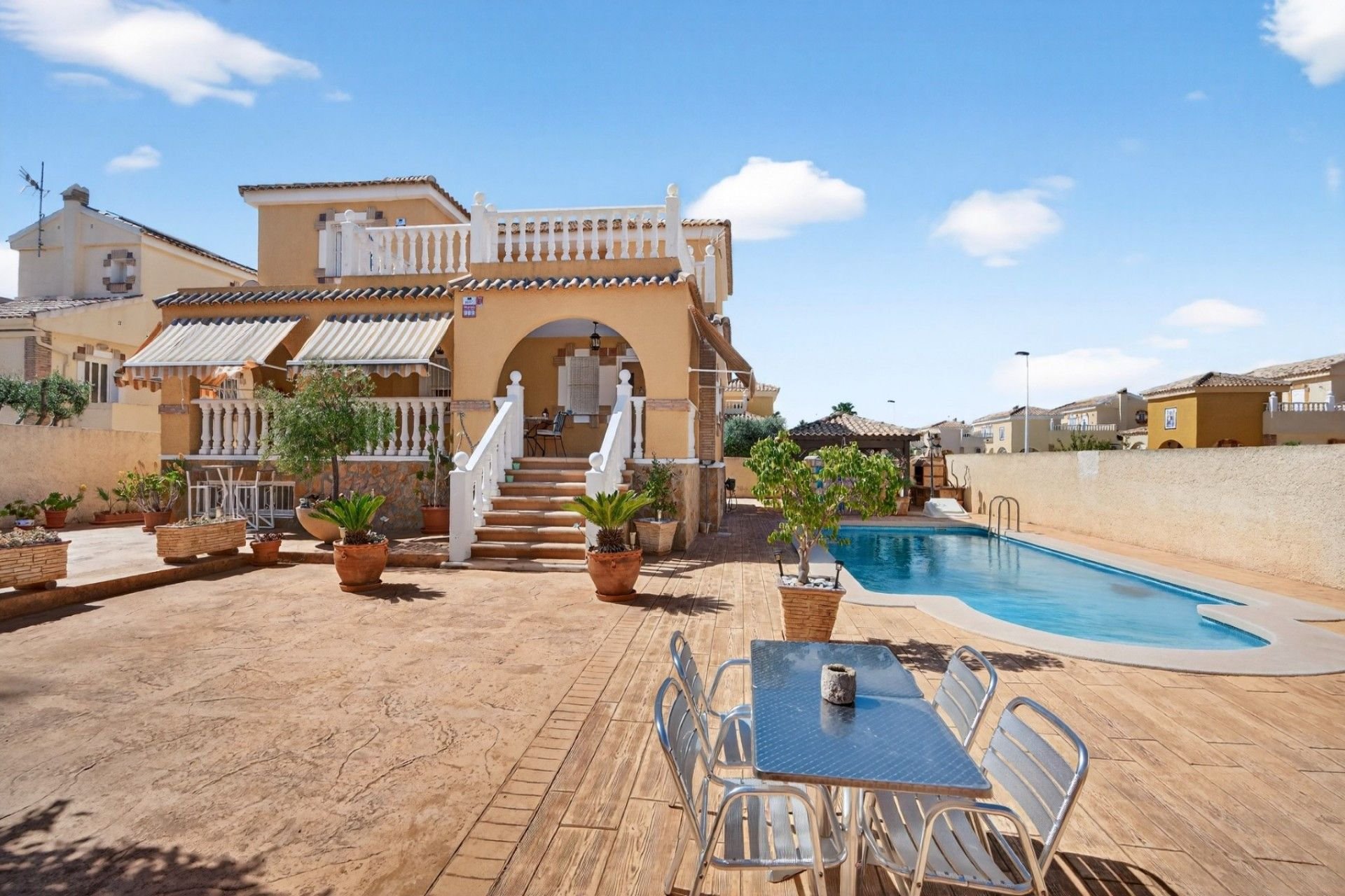 Återförsäljning - Villa - Gran Alacant - Costa Blanca South