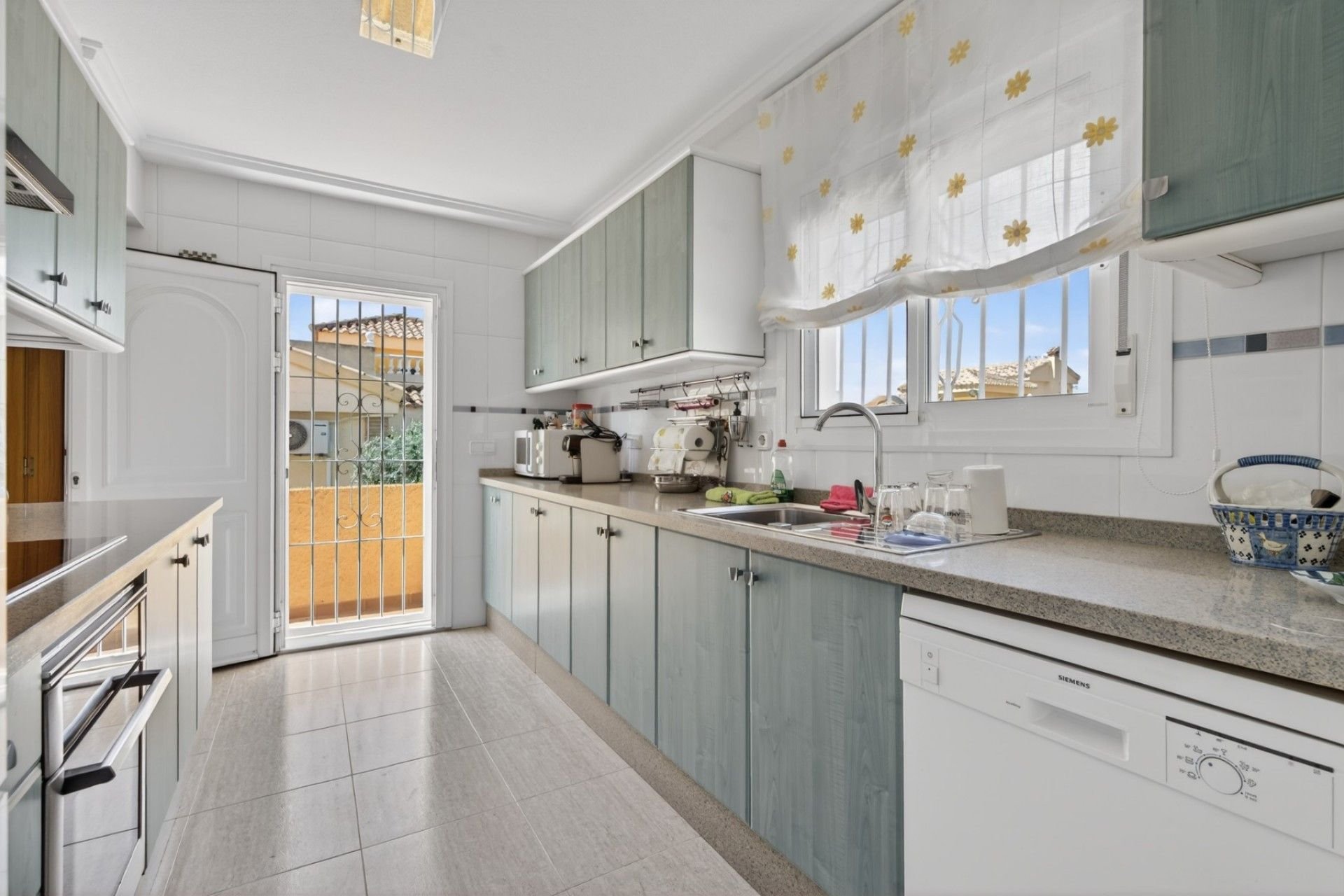 Återförsäljning - Villa - Gran Alacant - Costa Blanca South
