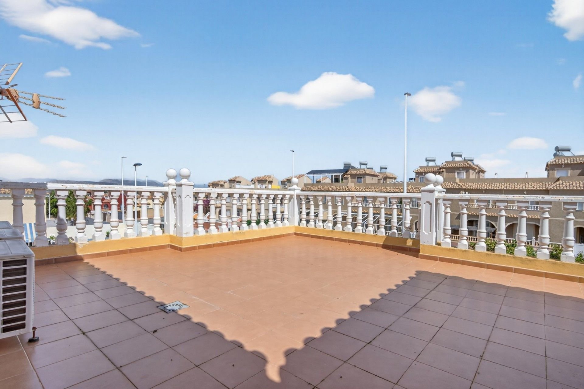 Återförsäljning - Villa - Gran Alacant - Costa Blanca South