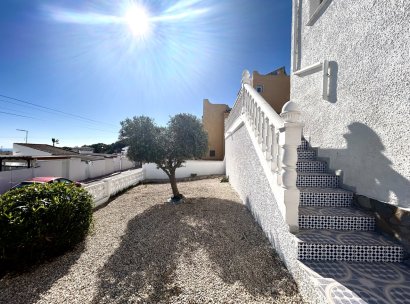 Villa · Herverkoop - Orihuela Costa · Villamartín · Alicante · Spanje