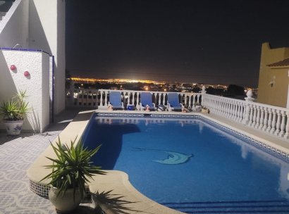 Villa · Herverkoop - Orihuela Costa · Villamartín · Alicante · Spanje