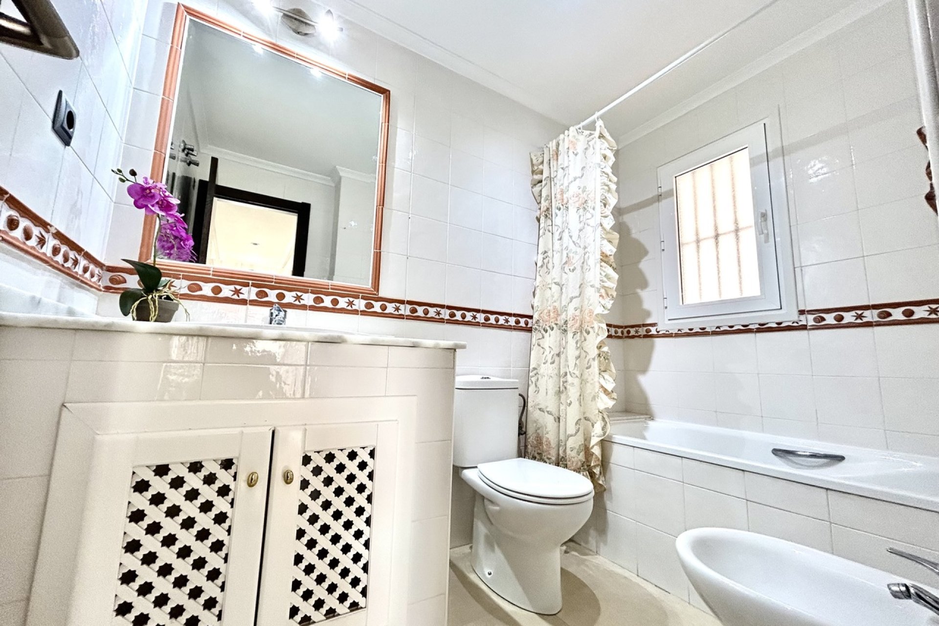 Resale - Apartment - Orihuela Costa - Costa Blanca South