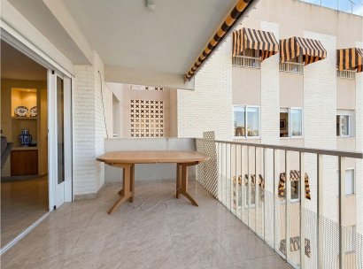 Appartement · Herverkoop - Santa Pola · Alicante · Spanje