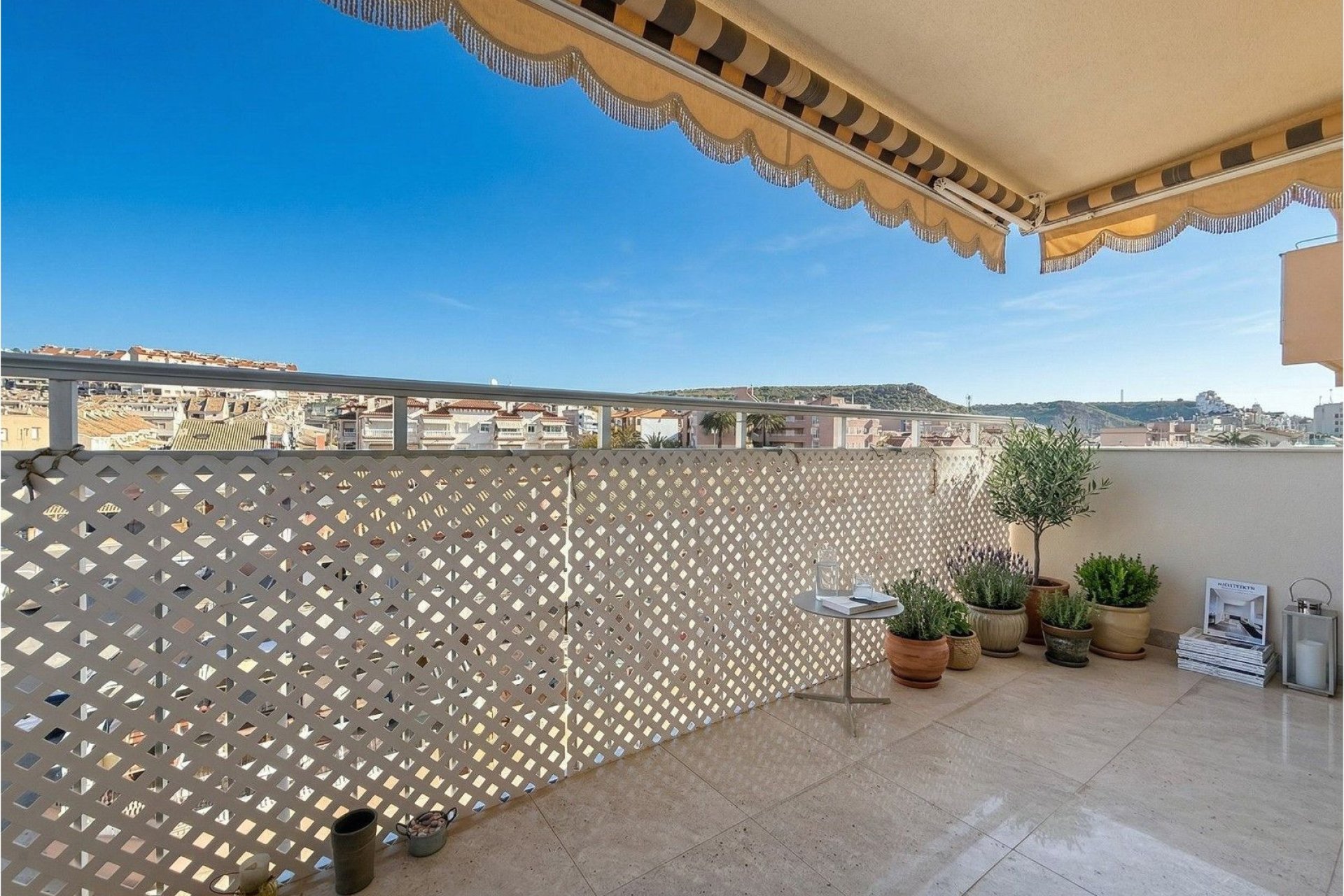 Resale - Apartment - Santa Pola - Costa Blanca South