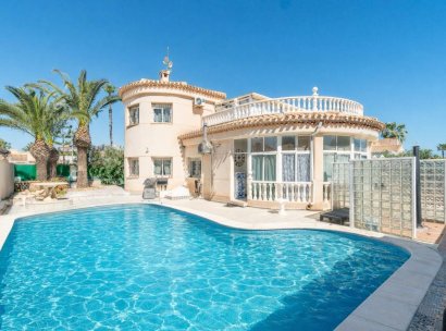 Villa · Herverkoop - Orihuela Costa · Playa Flamenca · Alicante · Spanje