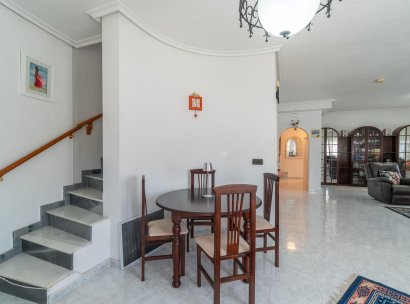 Villa · Herverkoop - Orihuela Costa · Playa Flamenca · Alicante · Spanje
