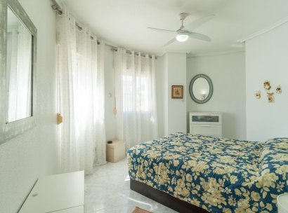 Villa · Herverkoop - Orihuela Costa · Playa Flamenca · Alicante · Spanje